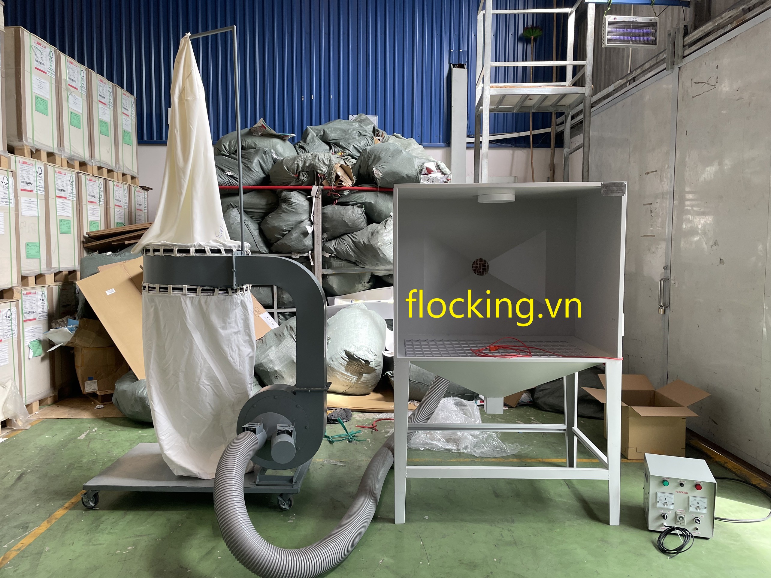 FLOCKING BOOTH Máy phun nhung HCE